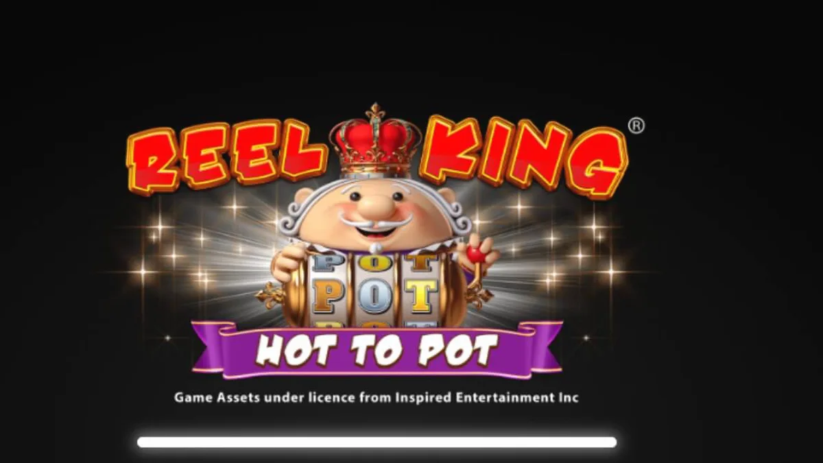 Tampilan visual slot Reel King Hot to Pot dengan nuansa kerajaan dan simbol buah klasik.